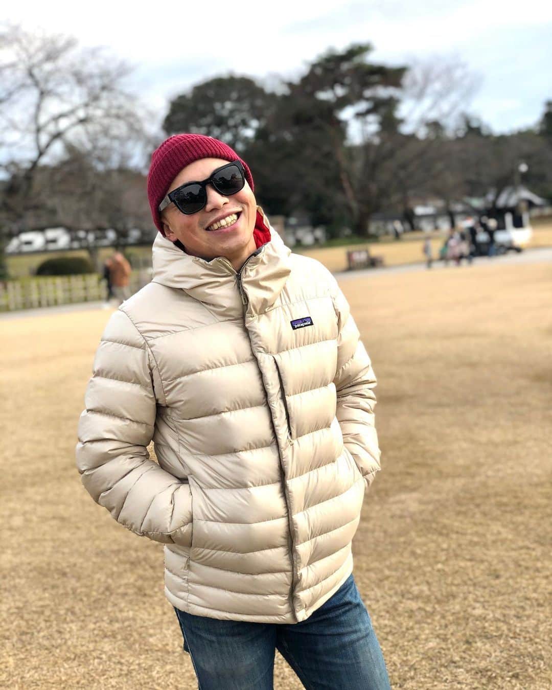 のインスタグラム：「. #春 の #彼氏とデートなうに使っていいよ #お寺 #お城 #お庭 #庭園 #目 #デート #アスリート #彼女目線 #スポーツ #カヌーのお兄さん #カヌー #フィジーク #ワークアウト #ハイエースのお兄さん #旅 #写真 #ポートレート #撮影 #カヤック #サングラス #散歩日和 #アウトドア #パタゴニア #笑顔が一番 #青森 #弘前 #金沢 #兼六園」