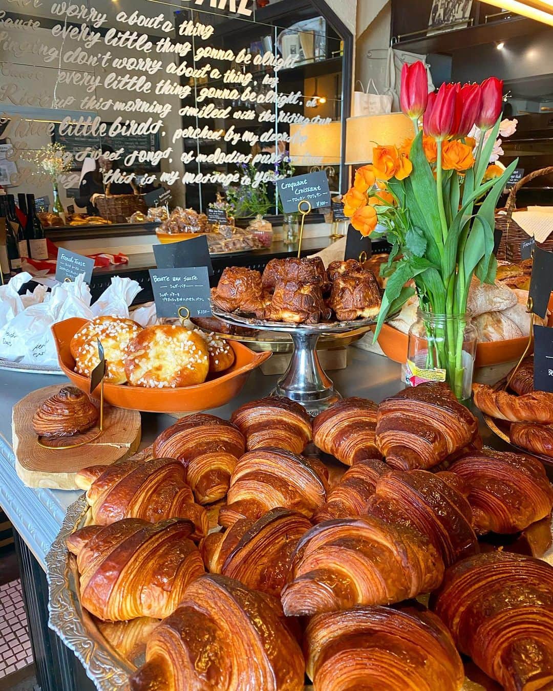 西村彩香のグルメインスタ