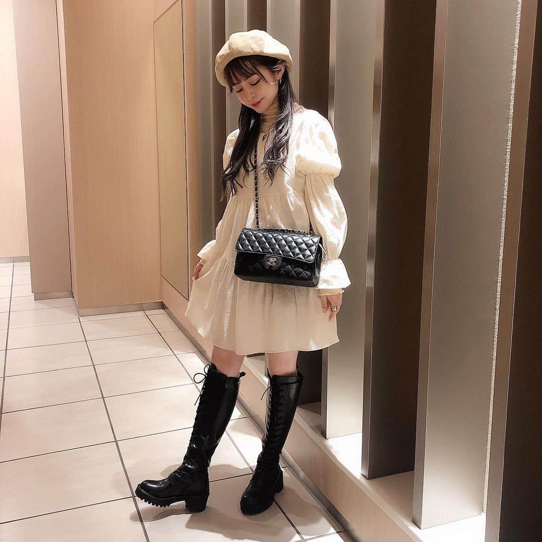 じゅりさんのインスタグラム写真 じゅりinstagram 可愛いお気に入りのワンピ これ着て今日は出掛けたよ Acym Official のワンピです Ootd Code 今日のコーデ Acym ワンピース フリルワンピース 春コーデ ベレー帽 ニーハイブーツ 低