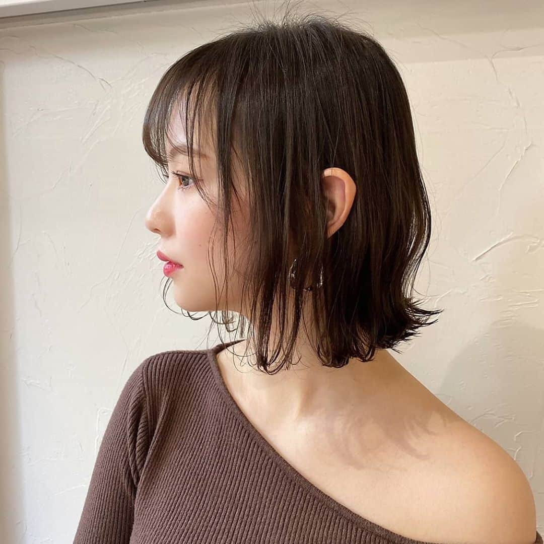 岡田ゆり子さんのインスタグラム写真 - (岡田ゆり子Instagram)「△▽△▽△▽ . 🐙🐙🐙 .  #jewil #hair #hairstyle  #shibuya #springhair  #渋谷公園通り #シースルーバング #2wayバング .  いつもありがとうございます♡@jewil_ryoya」3月16日 20時54分 - yyy__0520