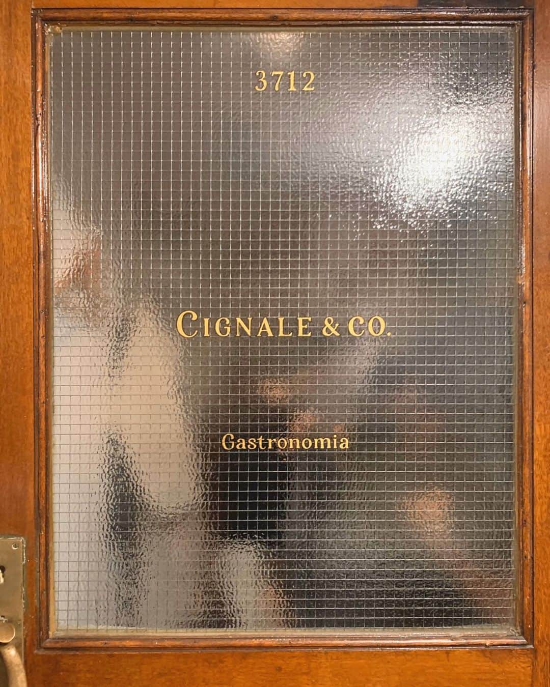 江本るり恵のグルメインスタ