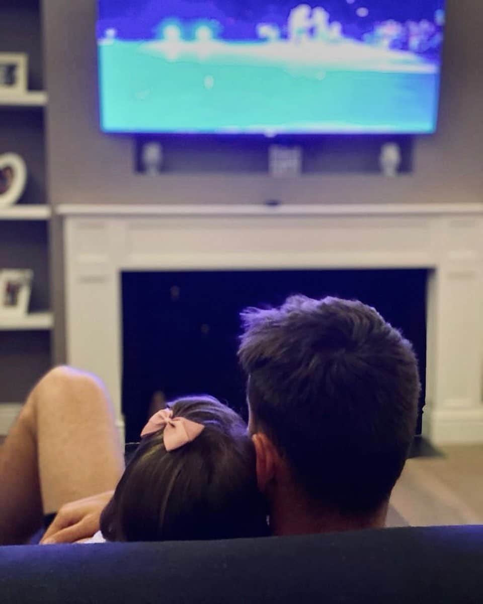 ノルベルト・ムラーラ・ネトのインスタグラム：「Debemos ser conscientes de la importancia de seguir las recomendaciones de las autoridades. Disfruta mucho de los momentos familiares. 🏠」
