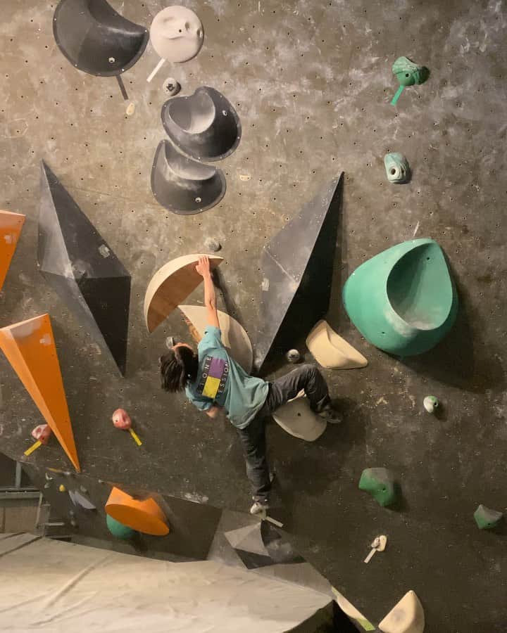 坂井絢音のグルメインスタ