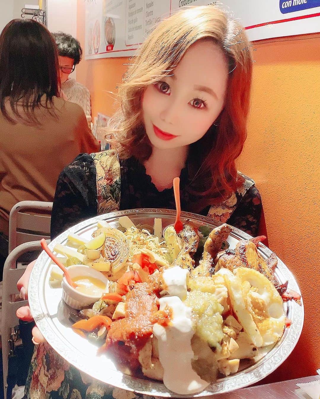 千咲まりのグルメインスタ