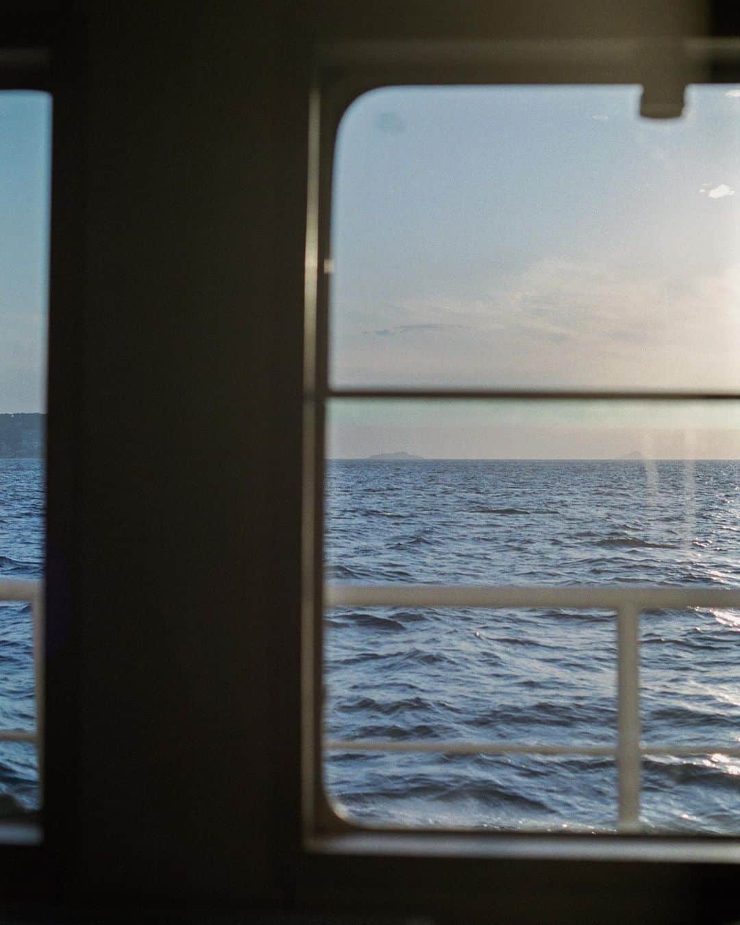 ケルシー・ロビンソンのインスタグラム：「Going through my latest film roll. This one from our trip to Heybeliada is my favorite 💕」
