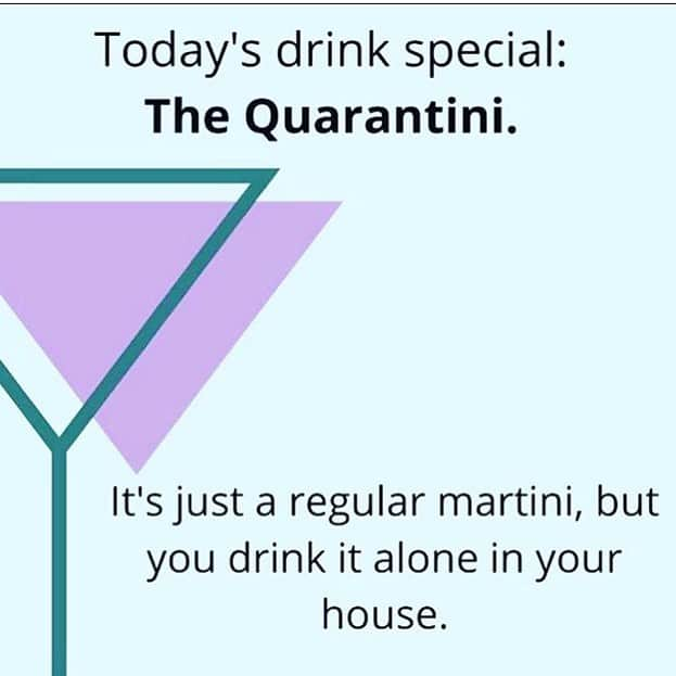 ラリー・ギリアード・Jrさんのインスタグラム写真 - (ラリー・ギリアード・JrInstagram)「🍸😋😂 Thanks @theebillbutler for sharing! I’m coming over to be one of you and Cal’s quarantine buddies! 😁」3月17日 6時11分 - thereallgjr