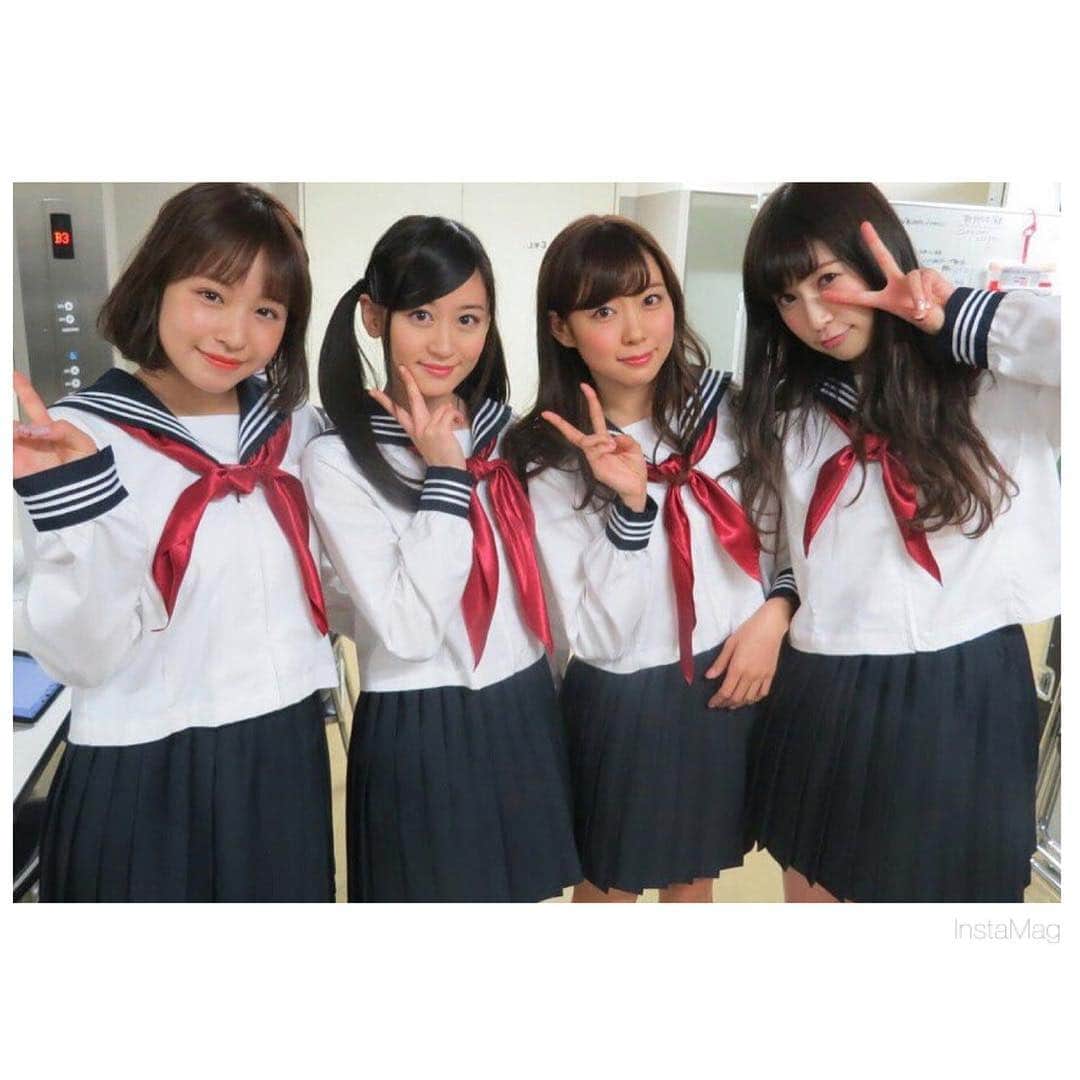 上西恵さんのインスタグラム写真 - (上西恵Instagram)「全員現役じゃありません❤️ #セーラー服」1月23日 0時34分 - jonishi_kei