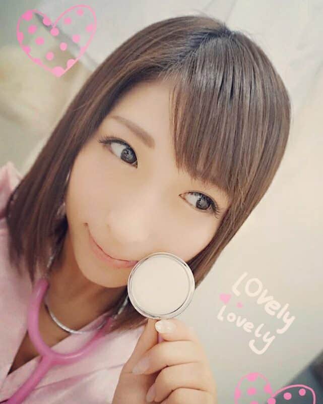 星野ナミのインスタグラム：「ふむふむ。。恋の病ですね！❤ #ナース #診断結果  #恋  #❤ 」
