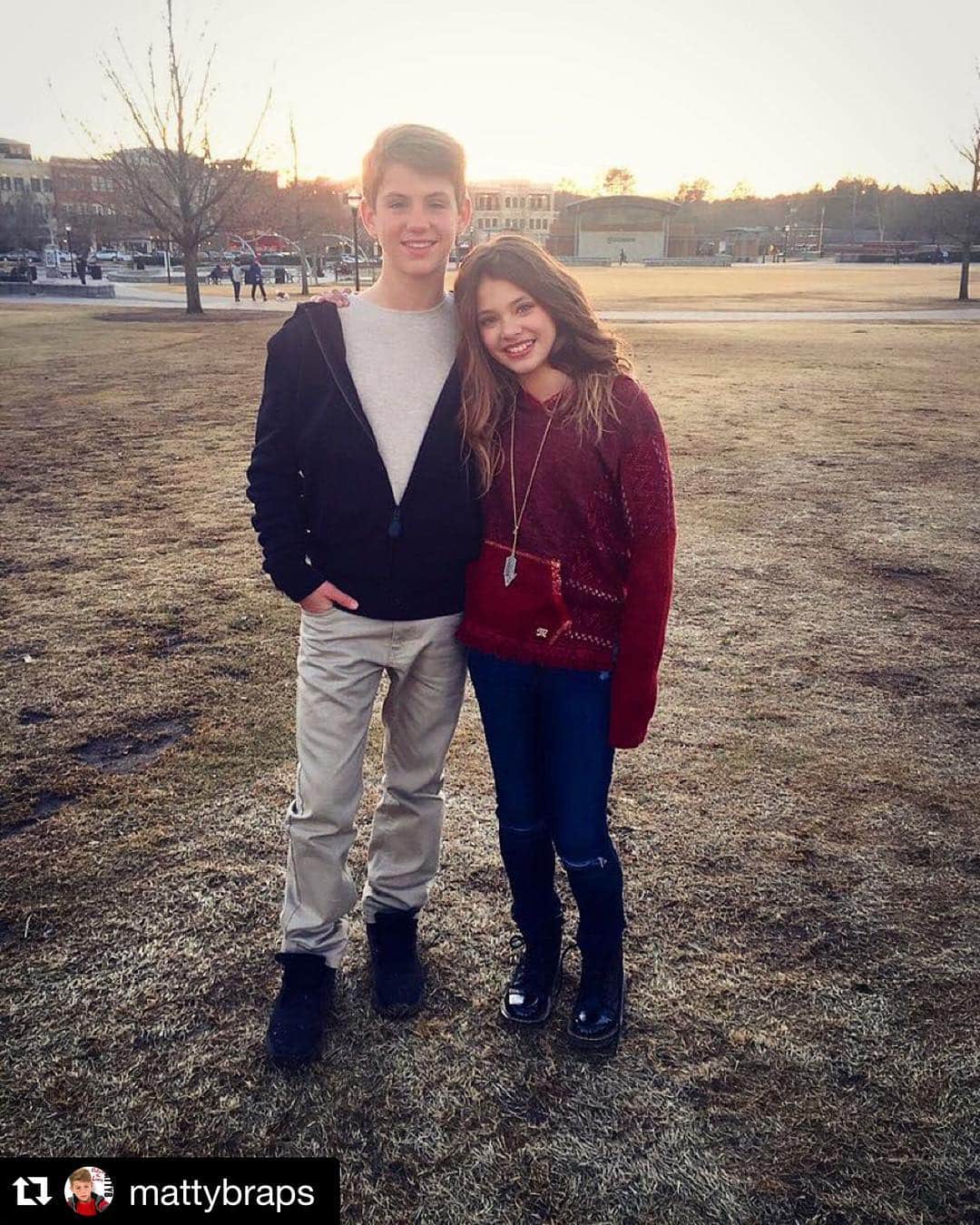 Laneya Graceさんのインスタグラム写真 - (Laneya GraceInstagram)「#Repost @mattybraps with @repostapp. ・・・ Just finished filming my new music video with @official_laneya_grace!  She's amazing! 😉  #ComingSoon」1月25日 8時11分 - official_laneya_grace