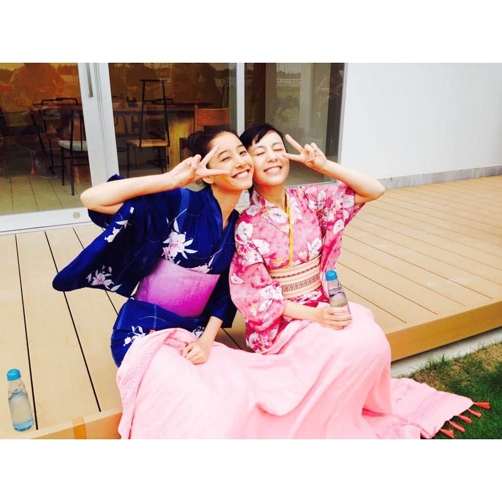 新木優子さんのインスタグラム写真 - (新木優子Instagram)「映画「風のたより」の30日舞台挨拶たくさんの人からのチケット取ったよと報告嬉しいです😊❤️チケットまだ販売中なので是非お越しください❤️  そして！明日のPON！に出演させて頂きます！11:00頃に出演するので皆様テレビの前にお集まり下さいね😊❤️  #風のたより」1月25日 16時28分 - yuuuuukko_