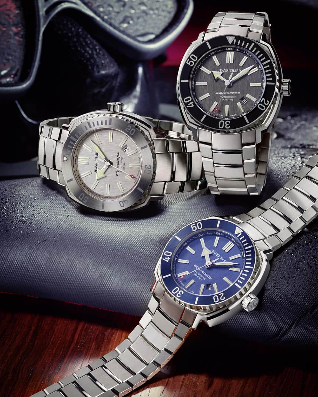 のインスタグラム：「Color variations of the #aquascope with a #steel #bracelet... Your choice? #diver #divingwatch #watches #watchoftheday #wotd #watchporn #watchnerd」