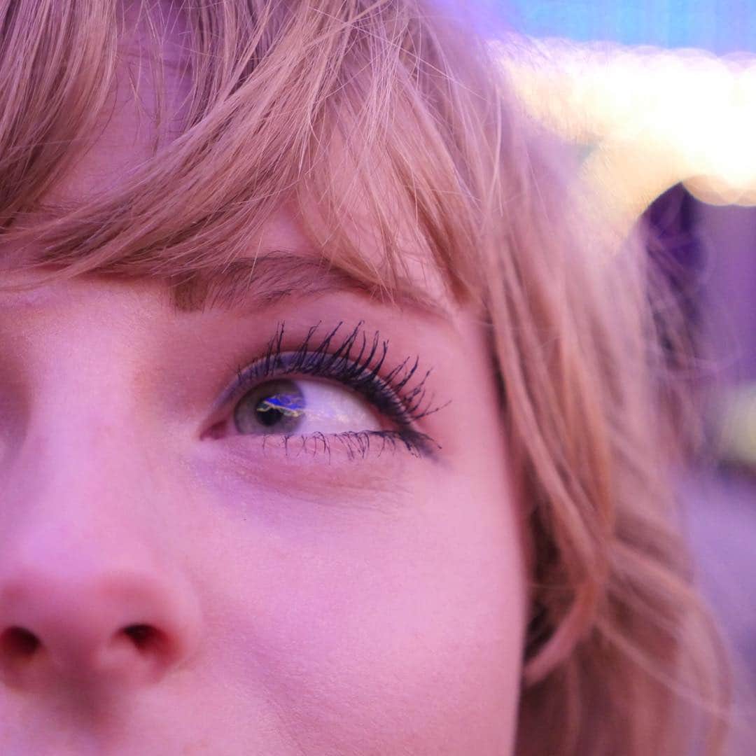 Ella Freyaのインスタグラム：「Thank you for 1500 instagram followers. It's not much, but I can't wait to grow #love」