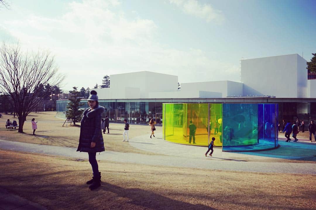 笛木優子のインスタグラム：「21世紀美術館もステキ〜でしたよ🌟😊#金沢#kanazawa」