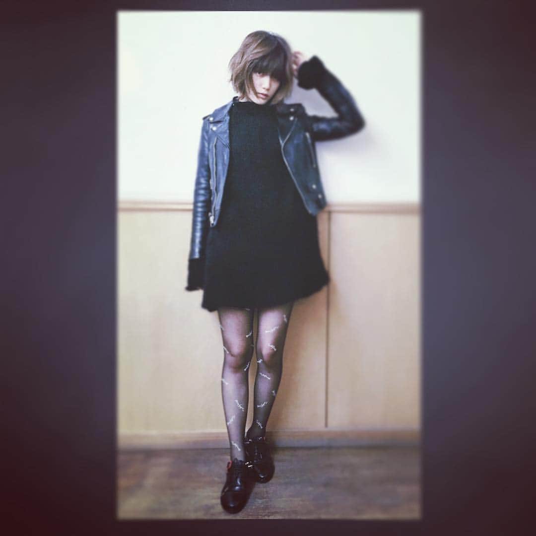 本田翼さんのインスタグラム写真 本田翼instagram 私服さん 最近買ったモヘアのニットワンピース着ました Ootd モヘア素材は 保温力に優れてるんだって 薄いのに温かいんだよ ただ 毛がめっちゃ抜けるのがな 1月9日 13時35分 Tsubasa 0627official
