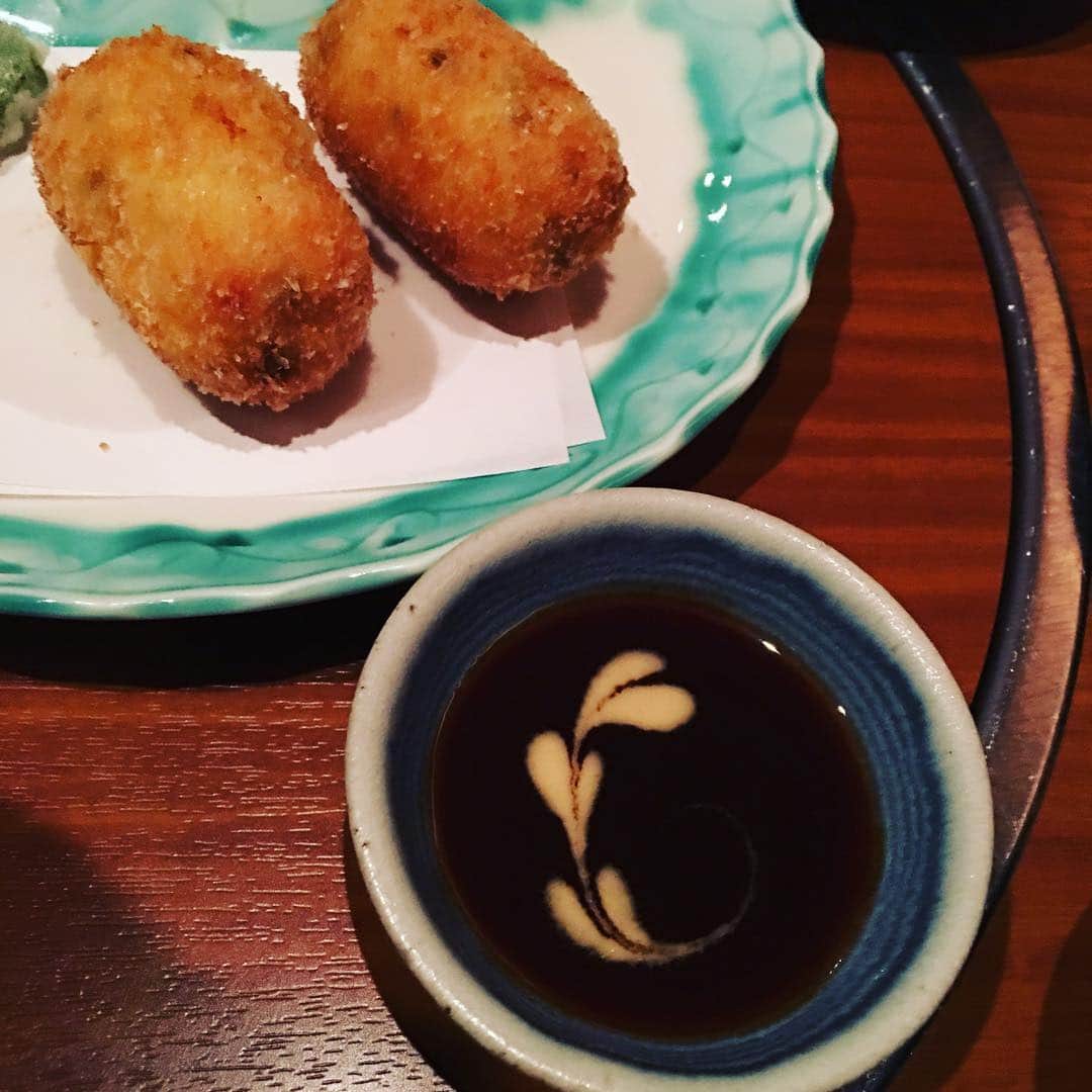 山下莉奈さんのインスタグラム写真 - (山下莉奈Instagram)「ハートだ❤️茶目っ気って必要だよね」1月9日 22時39分 - rinayamashita