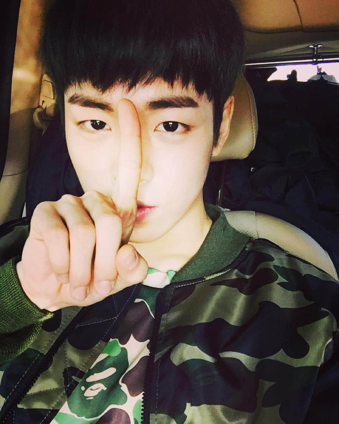イ・ヒョヌのインスタグラム：「하루 남았다. #무림학교 #윤시우 #1월11일밤10시첫방송 #BAPE #벺벺벺벺벺」