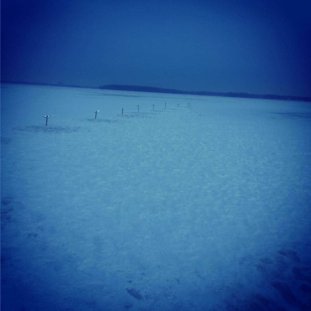 マキシム・デシャンさんのインスタグラム写真 - (マキシム・デシャンInstagram)「La liberte des grands espaces :) #icefishing  #freedom #relax #ice #winter #lake #vaudreuil」1月10日 7時29分 - maximedeschamps