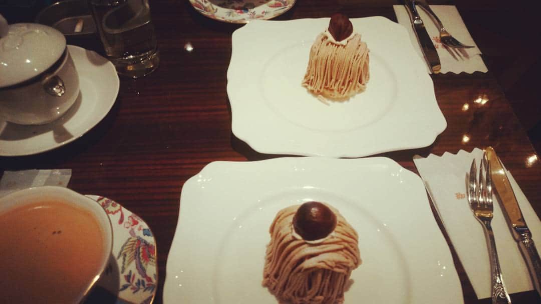 星野ナミのインスタグラム：「モンブラン堪能🍰あいかちゃんと❤️」