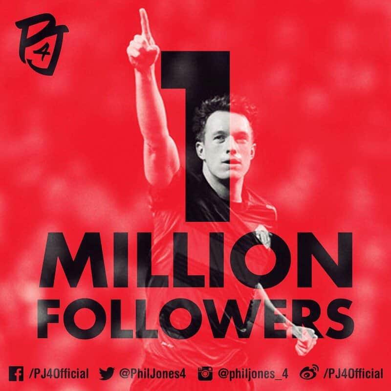 フィル・ジョーンズさんのインスタグラム写真 - (フィル・ジョーンズInstagram)「1 million followers. Thank you for all your support! 👍🏼」1月18日 22時28分 - philjones_4