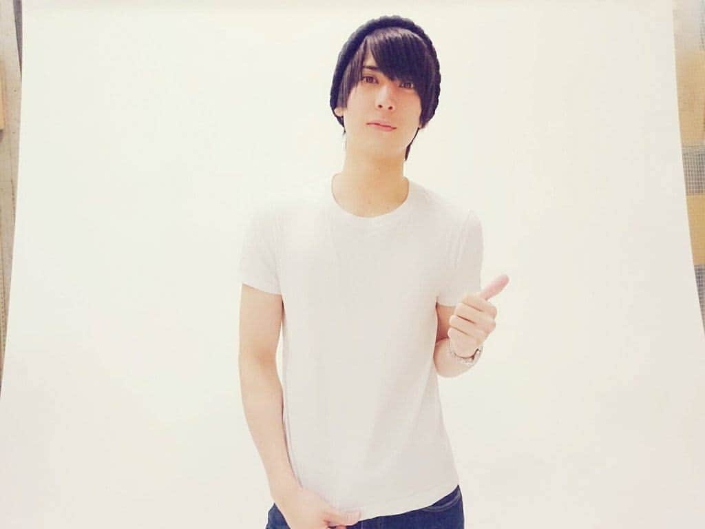 仲田博喜のインスタグラム：「#撮影 #二の腕 #筋肉落ちた #グレてない」