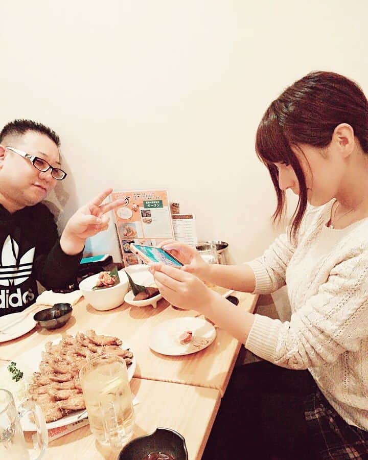 星野ナミのインスタグラム：「名古屋での楽しい思い出☺✨名古屋の食べ物は美味しすぎる😋💗 #風来坊の手羽先  #nagoya  #ヨッシー」