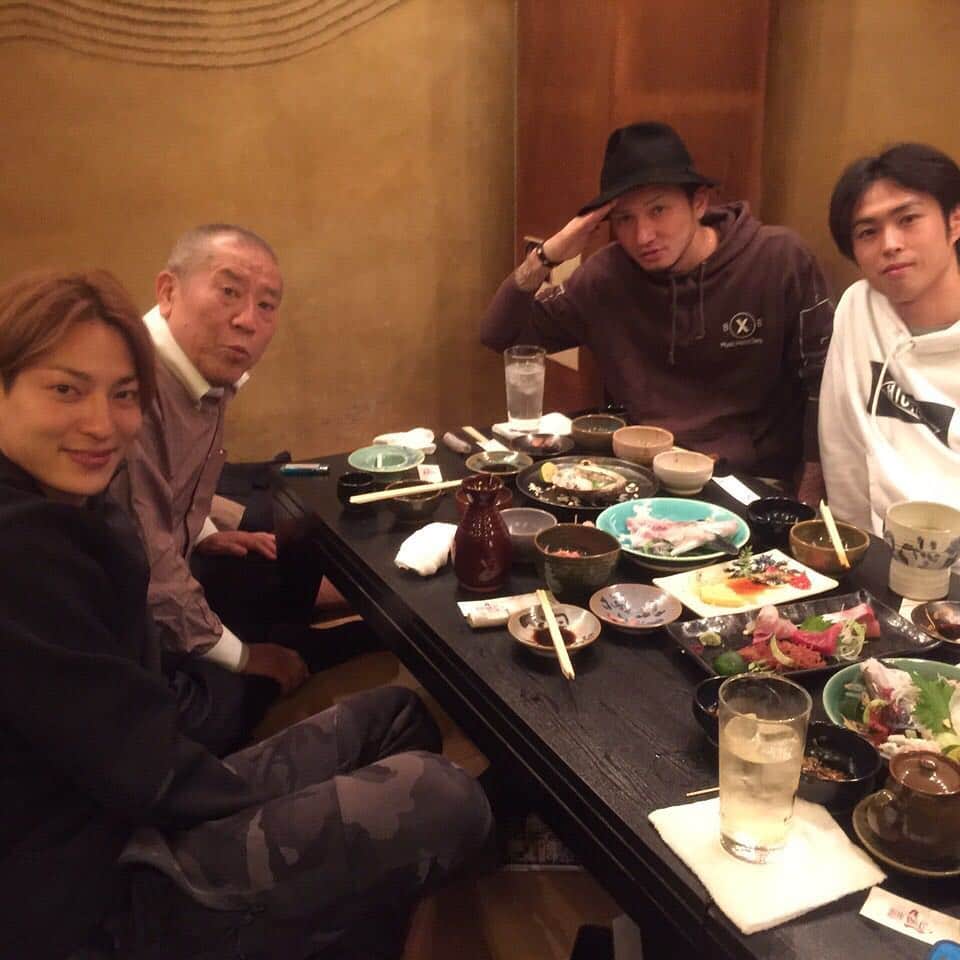 ISSA のグルメインスタ