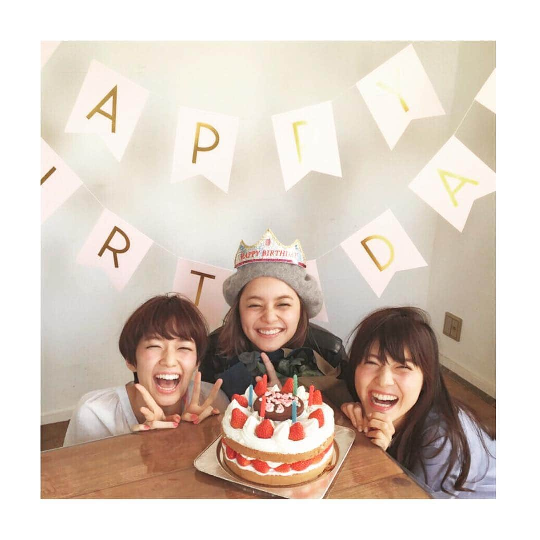 佐藤ありささんのインスタグラム写真 - (佐藤ありさInstagram)「るぅの誕生日のお祝い🤗 みんなでお祝いできて幸せです💓 モアモアハッピー☺︎♡」2月18日 11時54分 - satoarisa920