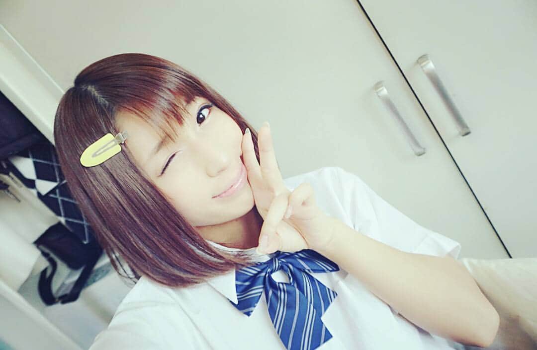 星野ナミのインスタグラム：「しっかりお勉強してきます♩ #jk 」
