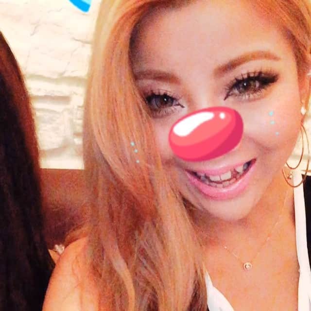 芹澤つばさのインスタグラム：「またはまってるやつ＼(^o^)／ らんらん＼(^o^)／ #歌舞伎町 #キャバクラ #キャバ嬢 #待機 #いい暇つぶし #snow」