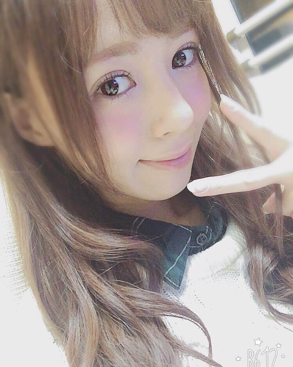 希志あいののインスタグラム：「今日は巻いていこう！！ くるくるるるーん」