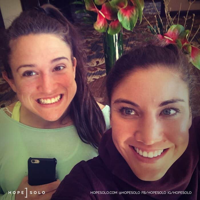 ホープ・ソロさんのインスタグラム写真 - (ホープ・ソロInstagram)「Sharing a selfie with @stephaniemccaffrey9 at the beginning of camp! #USWNT #RoadToRio」2月5日 7時56分 - hopesolo