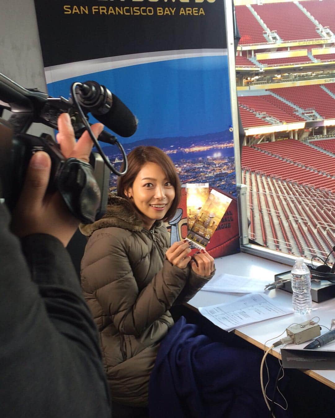 相武紗季のインスタグラム：「このチケット、、、3階席でも$2500！！！ Super Bowlを生観戦、プライスレス😭✨」