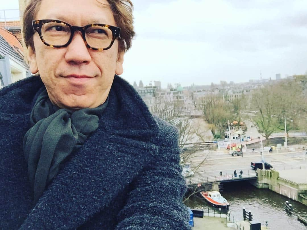 布袋寅泰さんのインスタグラム写真 - (布袋寅泰Instagram)「Hello Amsterdam! See you at Paradiso tonight! Doors at 7:30pm, show starts at 8pm. 今夜はアムステルダム。 #Hotei #paradiso #amsterdam #tonight #rock #guitar #japanese #tomoyasuhotei #killbill」2月8日 23時30分 - hotei_official