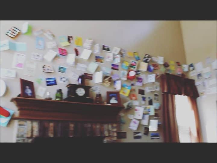 Grandma Bettyのインスタグラム：「Grandma LOVED all the cards that her followers sent her!」