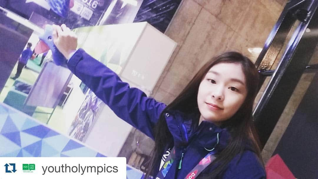 キム・ヨナさんのインスタグラム写真 - (キム・ヨナInstagram)「#Repost @youtholympics with @repostapp. ・・・ #yogselfie time while climbing at the Activity Park in the Learn and share area! It is awesome to learn how to train like Norwegians! #iLoveYOG」2月12日 23時26分 - yunakim