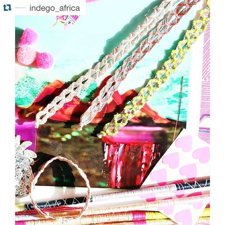 フリーダ＆ネリーのインスタグラム：「Treat yourself + your bestie to the new @friedaandnellie + @indego_africa #friendshipbracelet #collab #indegoafrica Shop these beauties in 3 colors #limitededition #limitedtime link in profile 😊❤️🎉!」