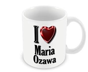 小澤マリアのインスタグラム：「Haha, look what I found shopping online. Have a nice weekend! 😘」