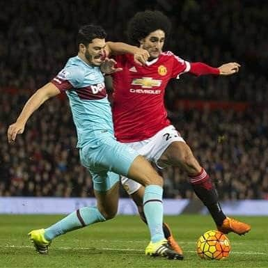 ジェームズ・トムキンスのインスタグラム：「Come on lads! @whufc_official @emiratesfacup #WHUFC #COYI」