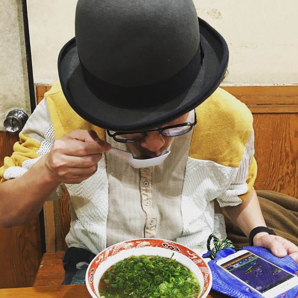 川尻恵太のインスタグラム：「エレ片コントライブ「コントの人10」岡山公演満員御礼で無事終了いたしました！！ご来場ありがとうございました！！次は19日の札幌公演です。よろしくお願いします。  ラーメンズラーメン。」
