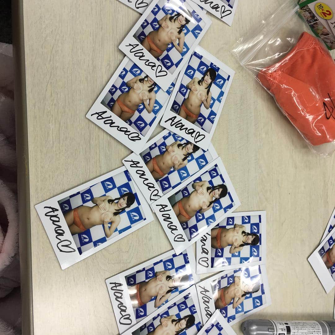 彩乃ななのインスタグラム：「cheki( ˊᵕˋ )」