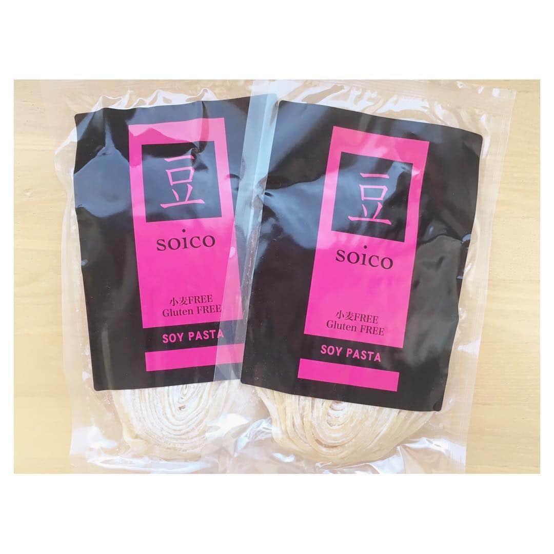 安座間美優さんのインスタグラム写真 - (安座間美優Instagram)「SOY PASTA「soico」 私が家でパスタを食べる時は、この大豆で出来てるグルテンフリーの生パスタ。いつもストックしてあります。 フェットチーネとスパゲティの2種類◡̈ ⋆ #soico#SOYPASTA#ソイパスタ#グルテンフリー#GlutenFREE#小麦FREE##フェットチーネ#スパゲティ#大豆#豆#みゅうごはん#なりたい体目指して#みゅうの美容法」2月21日 11時14分 - mew_azama