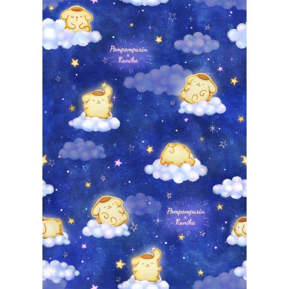 KUNIKAのインスタグラム：「🌠 Pompompurin 🌠 ☁️⭐️ Starry Sky ⭐️☁️ ２つめのコラボデザインを初公開💛 絵本の中に出てきそうな夜空をイメージして、モコモコの雲の上にアイシングクッキーで作ったプリンくんがのっています🌠✩*⋆ お気に入りのデザイン…♡ #pompompurinxkunika #pompompurin #sanrio #icingcookies #icing #cookies #starrysky #ポムポムプリン #KUNIKA」