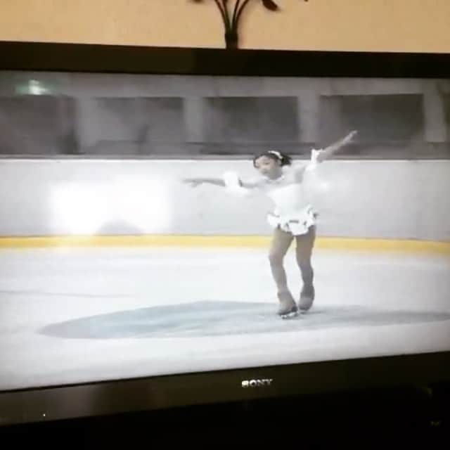 本郷理華のインスタグラム：「10歳の時の試合です 音楽もちゃんと聞いて見てください笑  #10歳にして試合中にオチをしっかりと作る意識の高さ」