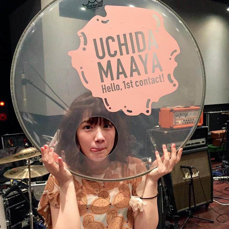 内田真礼のインスタグラム：「おぉ！ドラムもPENKI仕様に‼︎(((o(*▽*)o))) 嬉しくて、パチリ✨」