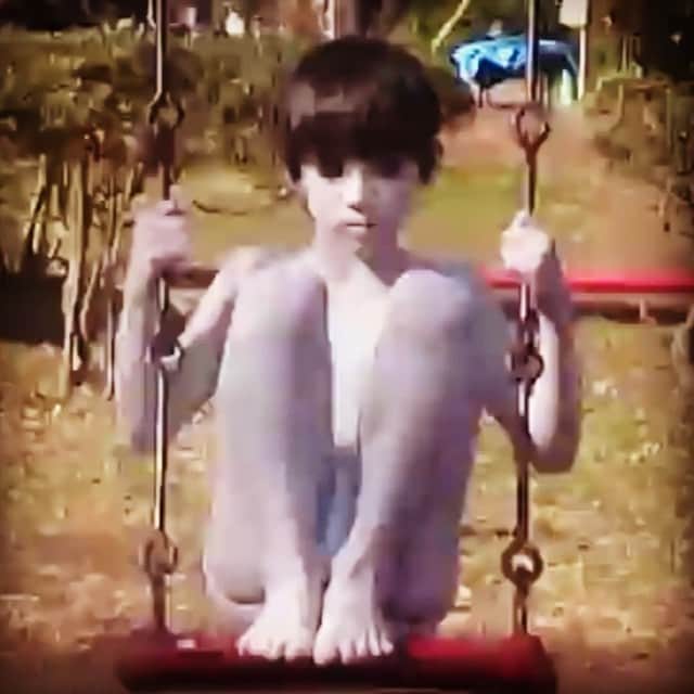 伽椰子と俊雄のほのぼの親子日記のインスタグラム：「あ゛あ゛あ゛あ゛あ゛ （息子の俊雄です♥） #シュールすぎる #さすが我が子　#でも可愛い　#あ゛あ゛あ゛あ゛あ゛ #ニャー　#さだかや」