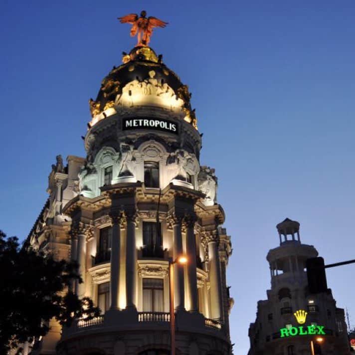 エナジーのインスタグラム：「Monday inspiration comes from a beautiful pic of #Madrid!」