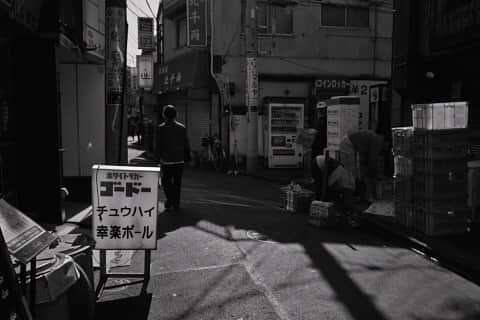 美森すずかのインスタグラム：「美森写真館～北千住の路地裏～」