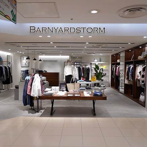 BARNYARDSTORM officialのグルメインスタ