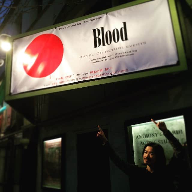 鈴木一真さんのインスタグラム写真 - (鈴木一真Instagram)「3/4〜 BLOOD@Comlex Theatre/Hollywood 僕が所属するThe Garageの舞台が開幕します＊ぜひ https://www.plays411.com/blood http://www.imdb.com/name/nm0840603/」3月4日 18時04分 - _kazumasuzuki_