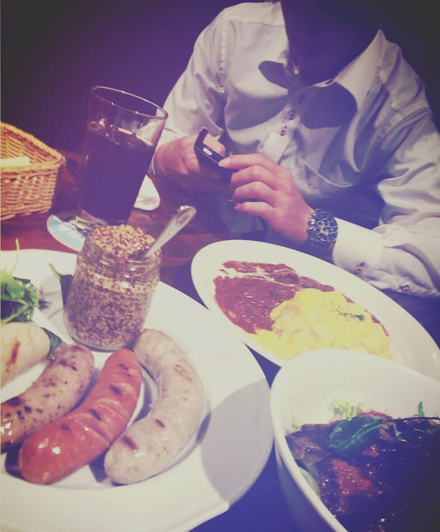 石川慧のインスタグラム：「. Thank you Yuuya🍴🎤 . #hyogo #kobe #sannomiya  #visselkobe #31 #yuuyanakasaka #thankyou #instagram #instagood」